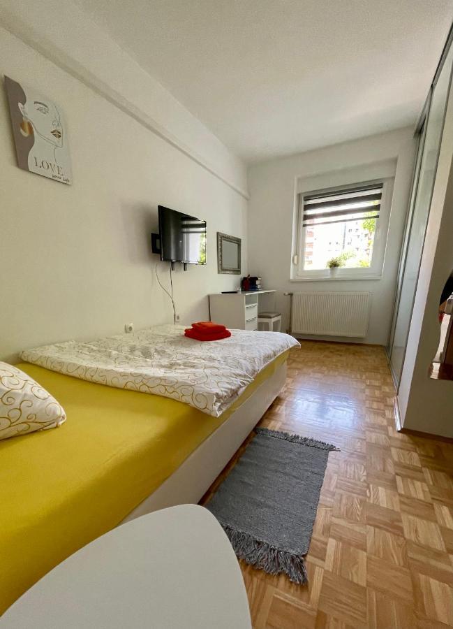 Dis Apartment Вараждин Екстер'єр фото